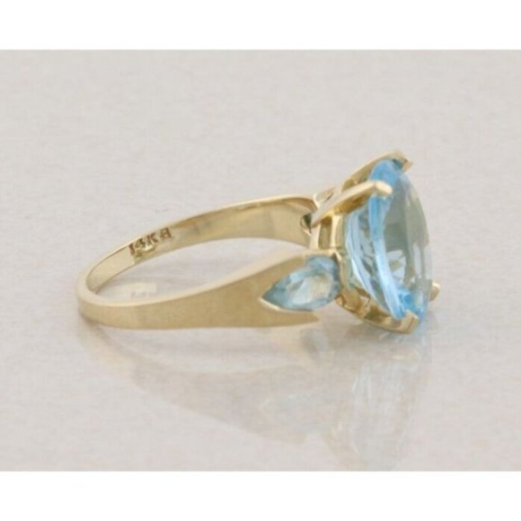 14k Yellow Gold Natural Blue Topaz Ring Size 6 1/2 - Picture 6 of 7